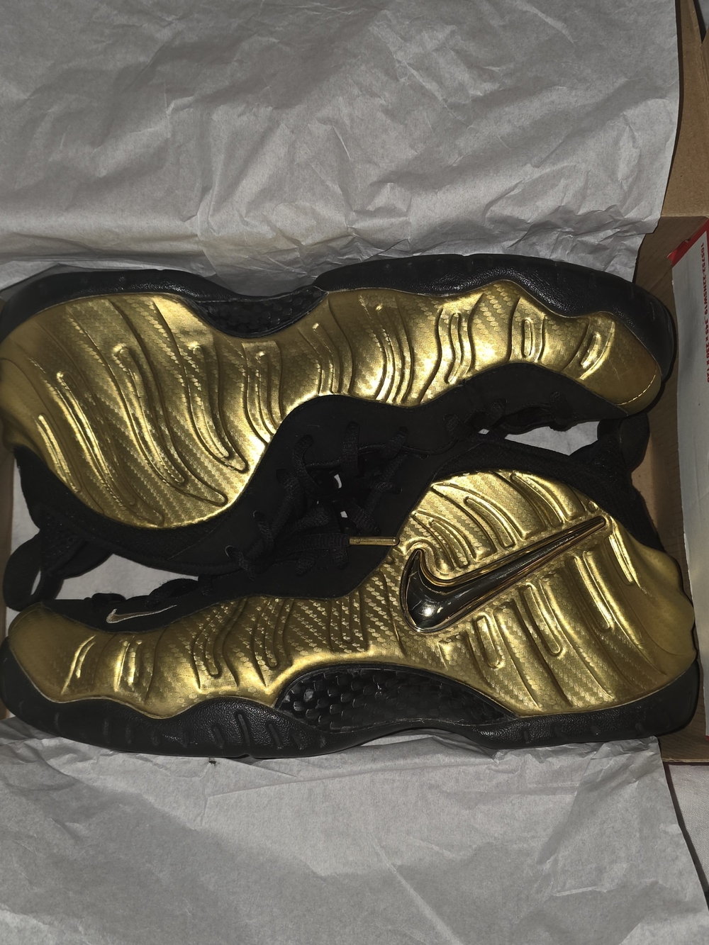 Nike Men’s Metallic Gold Foamposite with Black Accents - Size 13
